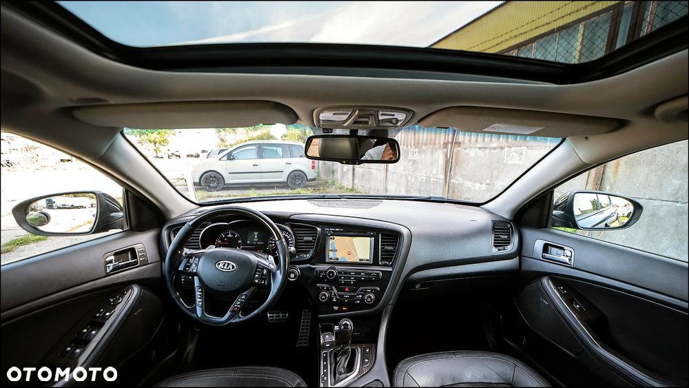 Kia Optima - 16