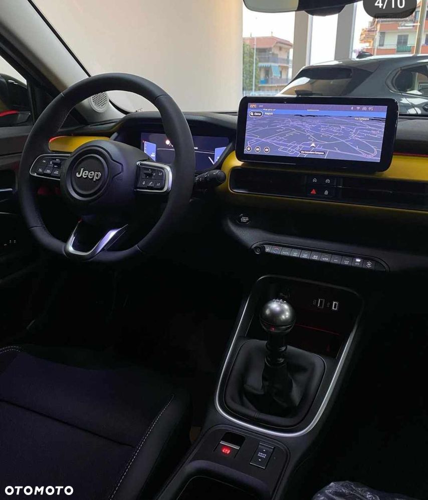 Jeep Avenger 1.2 GSE T3 Summit FWD - 6