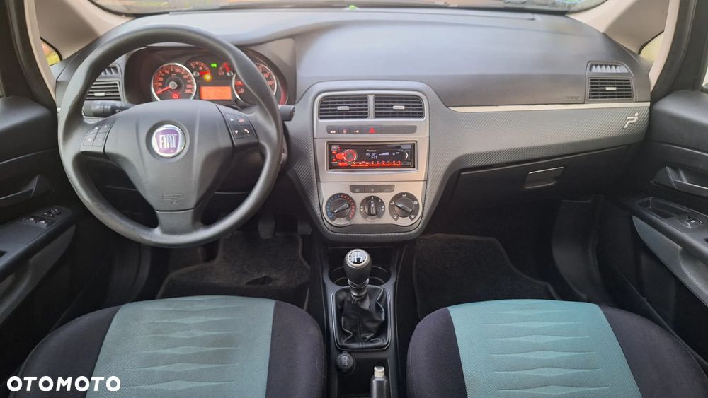 Fiat Grande Punto - 18