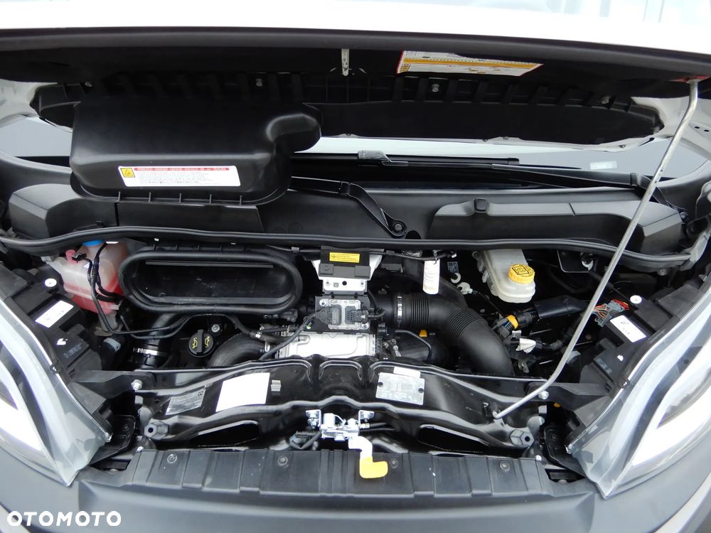 Fiat Ducato Serii 8 MAXI Wzmacniany 2.2 MultiJet3 H3-POWER 160 KM Chłodnia 4226 mm 8 Euro Palet Boczne Drzwi Agregat Zanotti -20*C Android Auto Carplay Stan Auta JAK NOWY POLECAM - 11