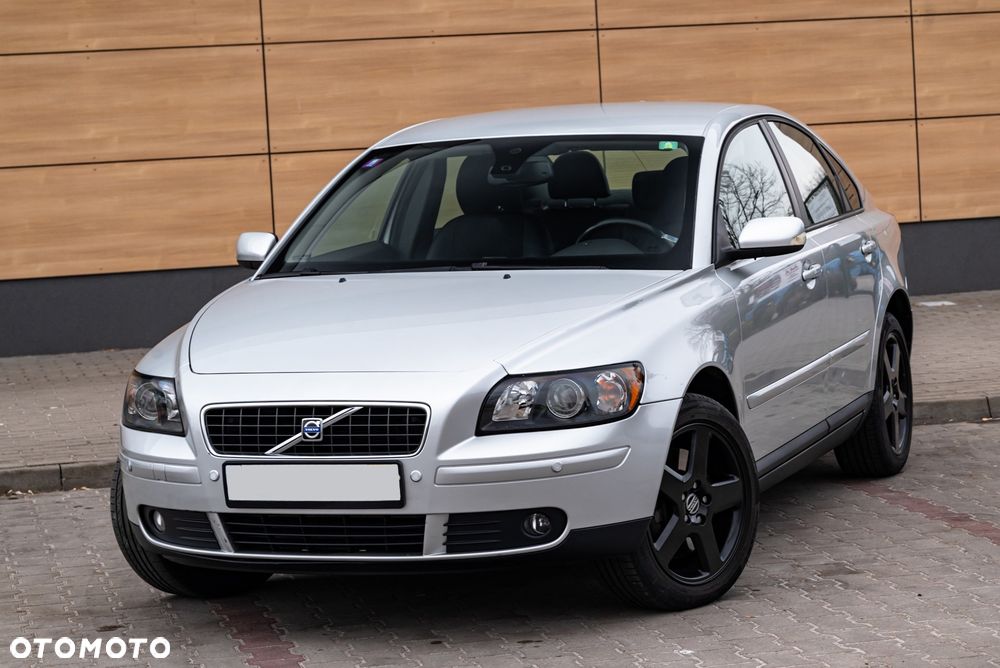 Volvo S40 T5 Momentum - 2