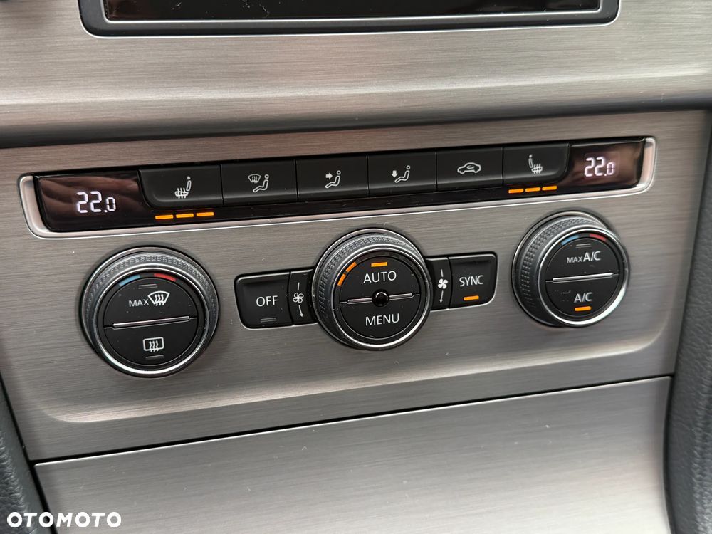 Volkswagen Golf Variant - 16