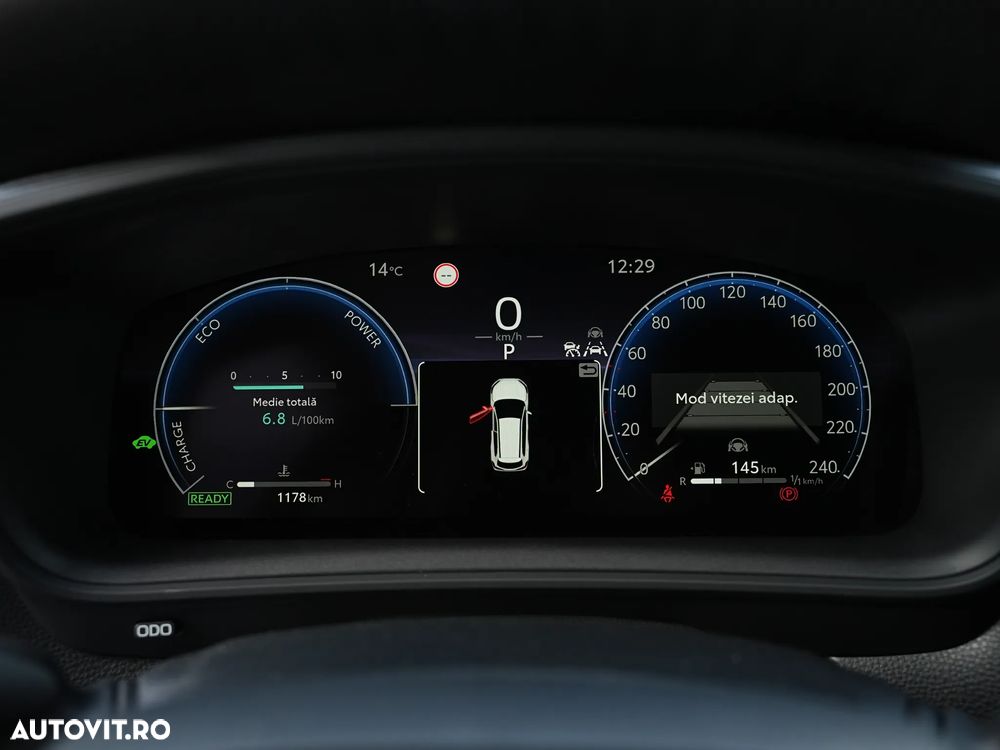 Toyota Corolla Cross - 8