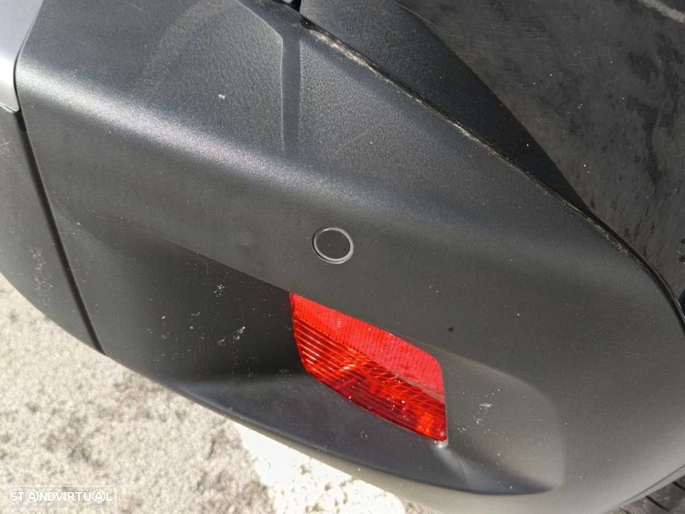 Peugeot 2008 1.2 Style - 16