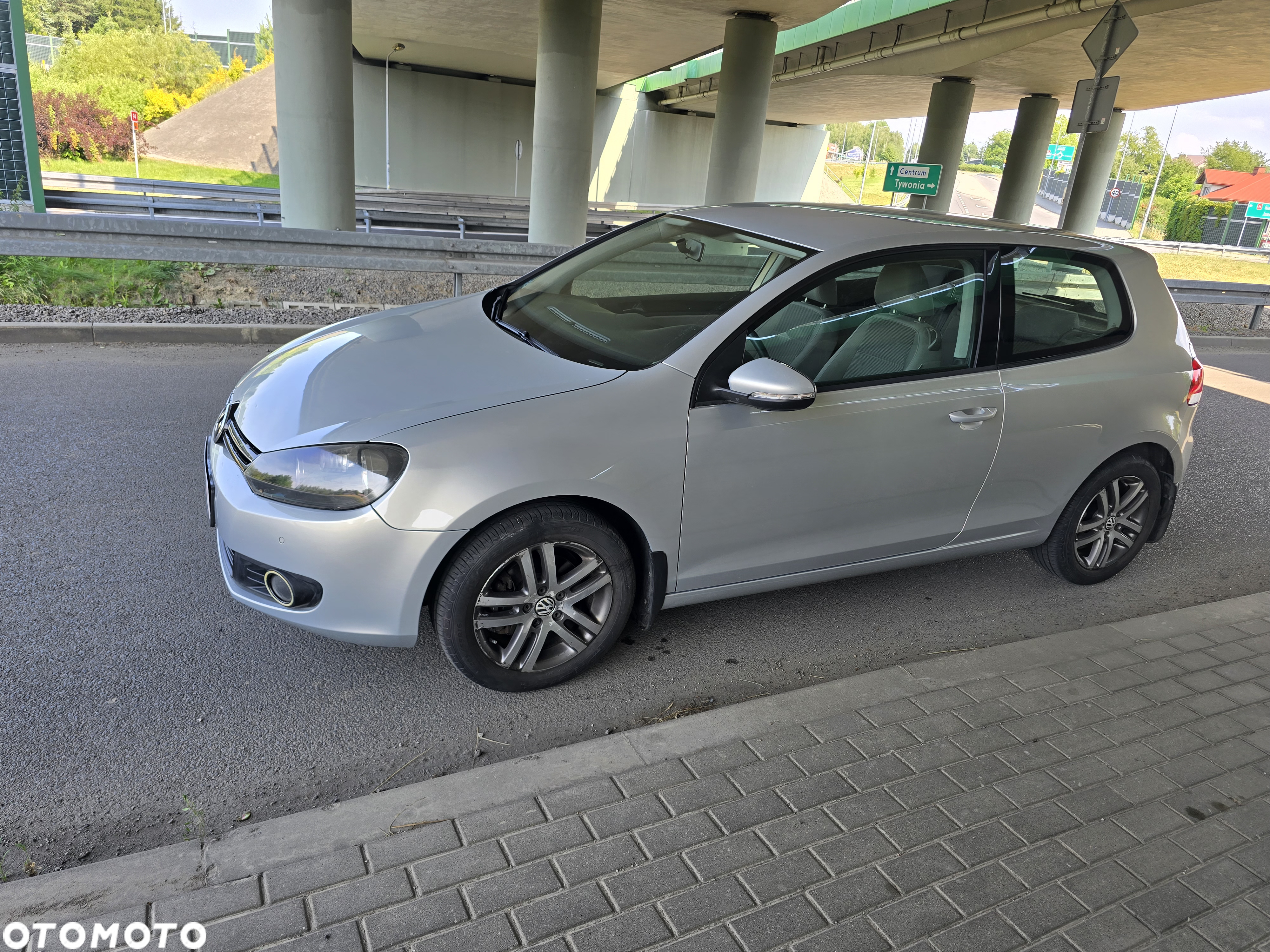 Volkswagen Golf VII 1.4 TSI BMT Comfortline - 4