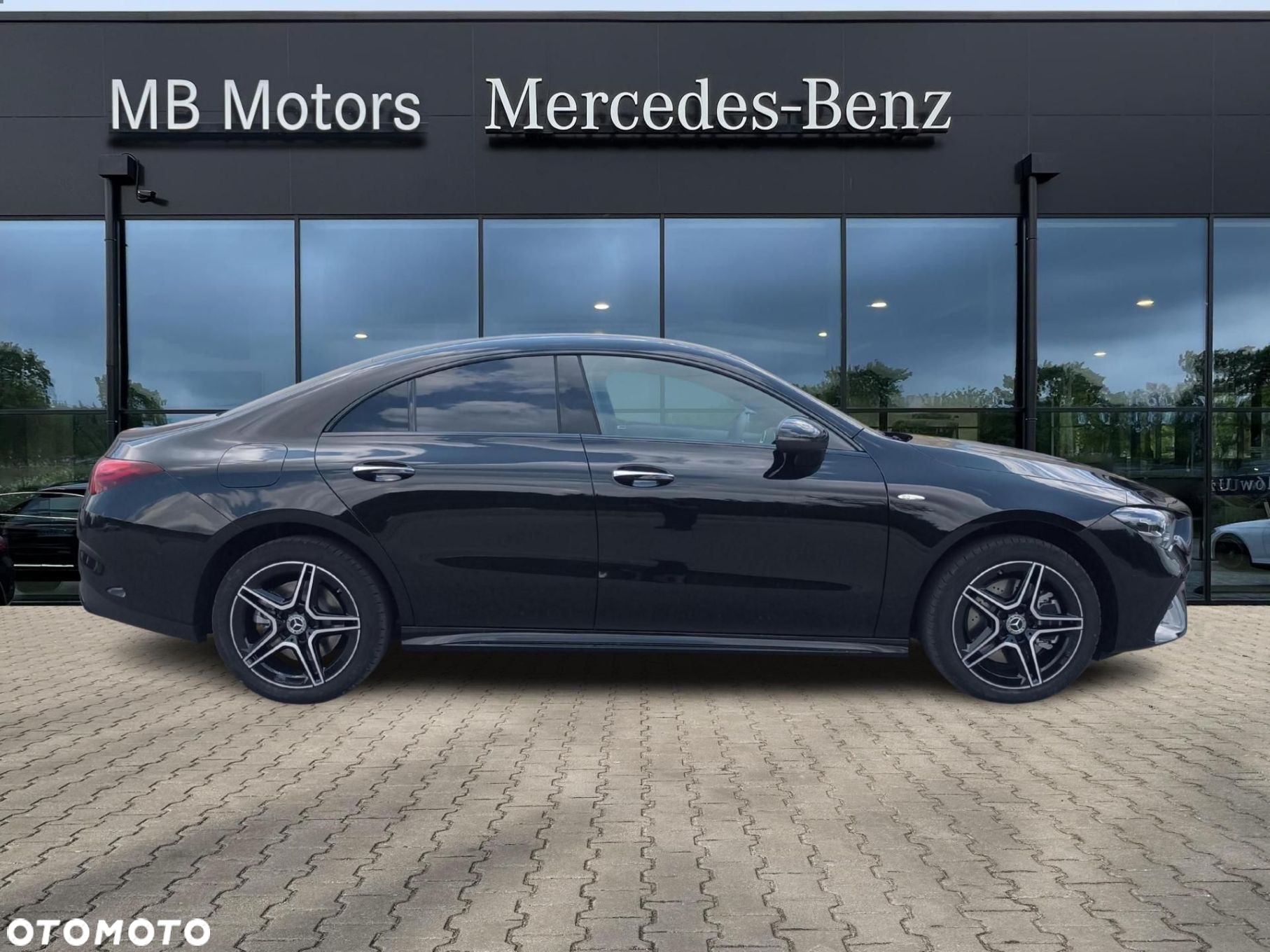 Mercedes-Benz CLA - 4