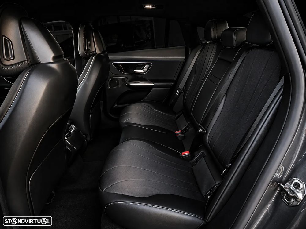 Mercedes-Benz EQE 300 Edition Electric Art - 22