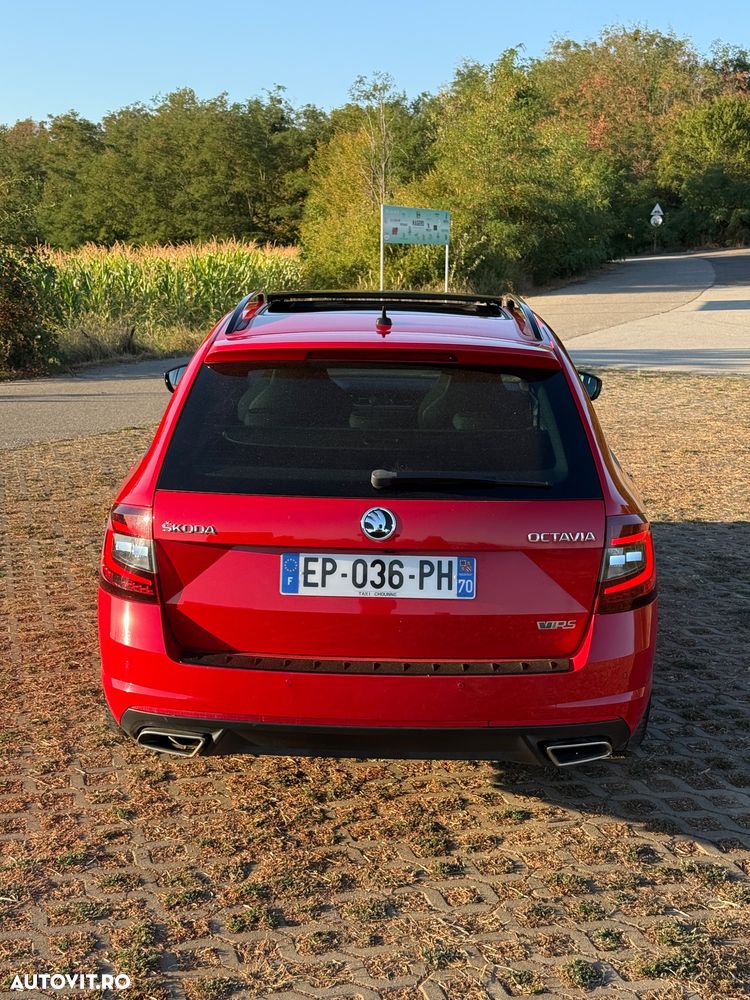 Skoda Octavia 2.0 TDI DSG RS - 13