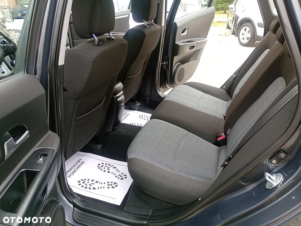 Kia Ceed - 7
