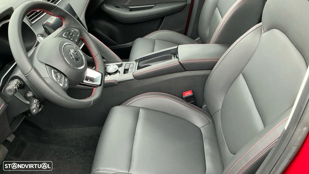 MG ZS EV 72.6 kWh Luxury - 33