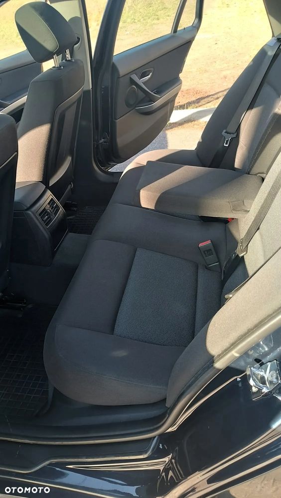 BMW Seria 3 320d DPF Edition Fleet Sport - 7