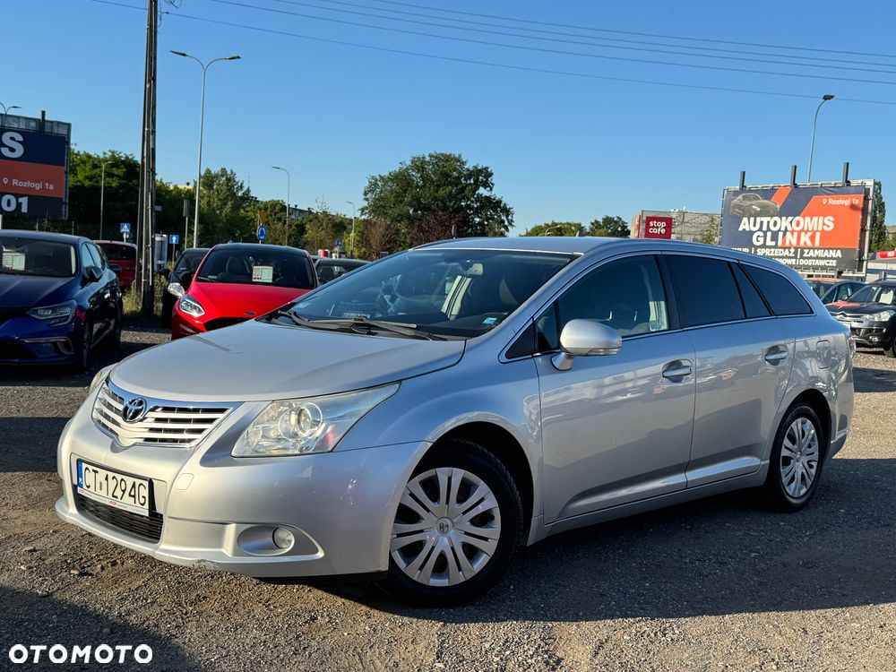 Toyota Avensis 1.8 Luna EU5 - 9