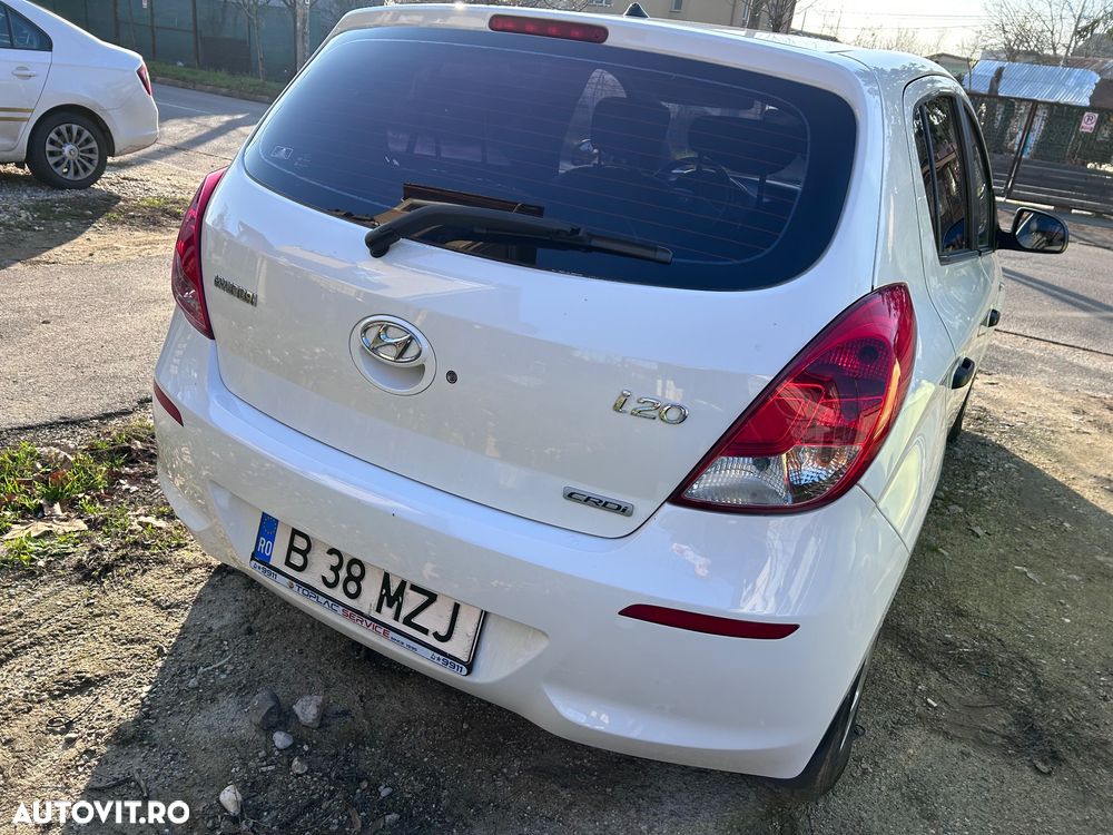 Hyundai i20 1.1 CRDi M/T Confort - 10