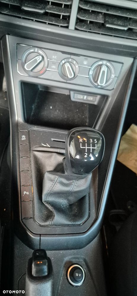 Volkswagen Polo 1.0 MPI Special Edition - 17