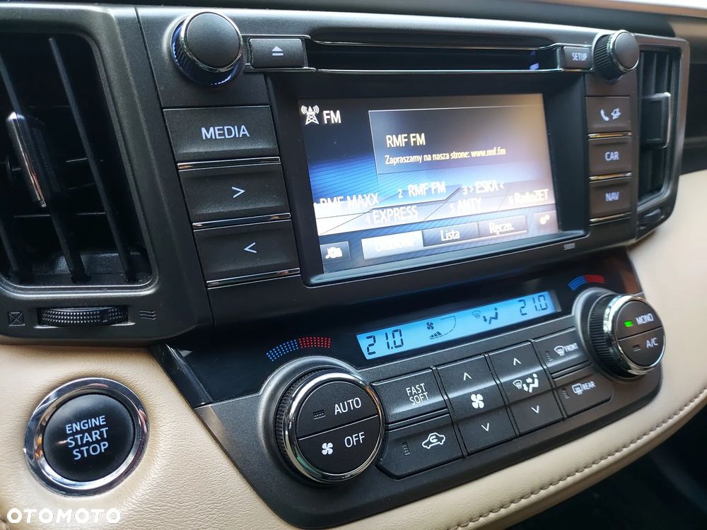 Toyota RAV4 2.0 Prestige - 7