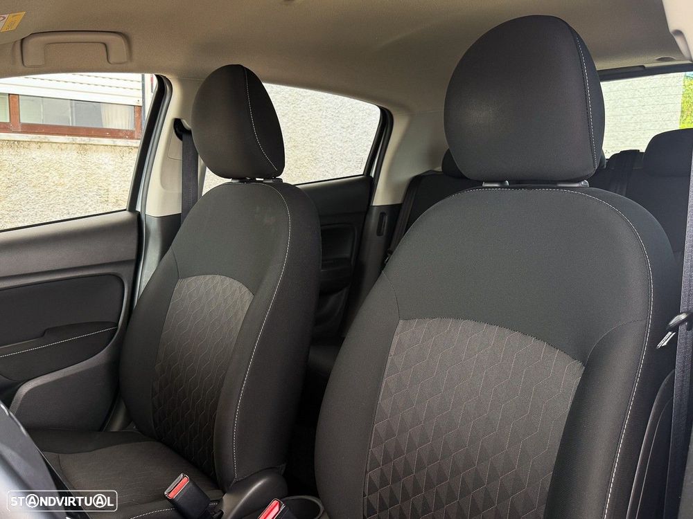 Mitsubishi Space Star 1.2 Connect Edition - 28