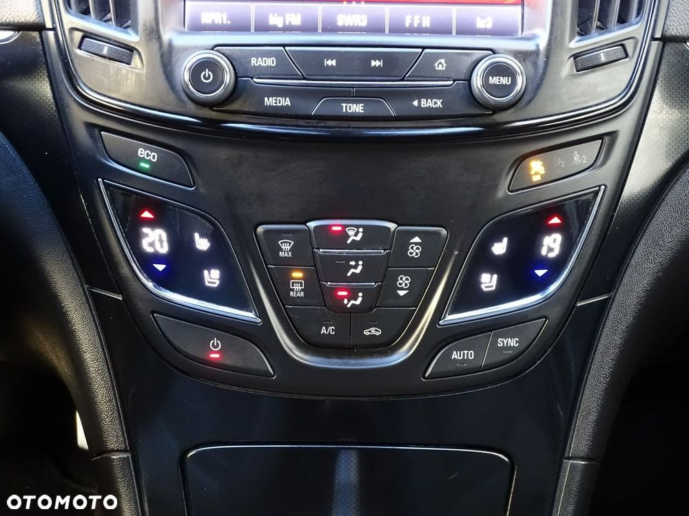 Opel Insignia - 27