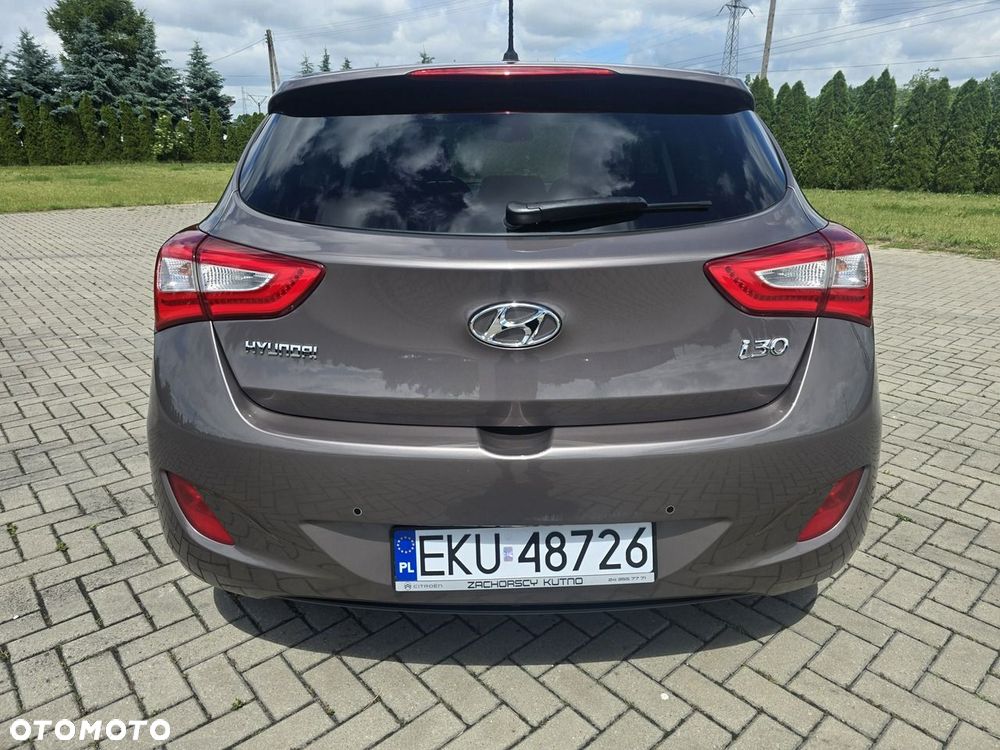 Hyundai i30 - 10