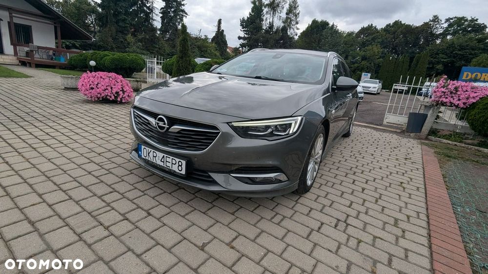 Opel Insignia - 2