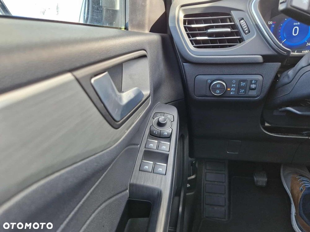 Ford Kuga 1.5 EcoBoost FWD Titanium X - 22