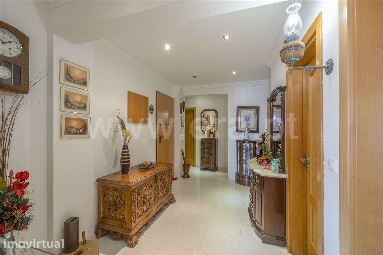 Apartamento T4; Cruz de Pau - Grande imagem: 4/20