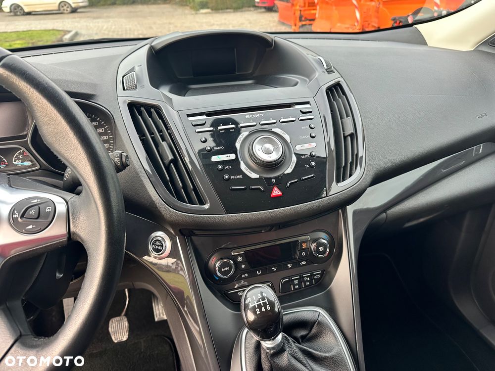 Ford Kuga 2.0 TDCi 4x4 Titanium - 22