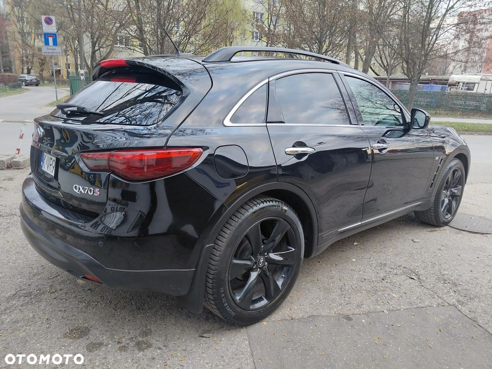 Infiniti QX70 3.7 AWD S Premium - 16