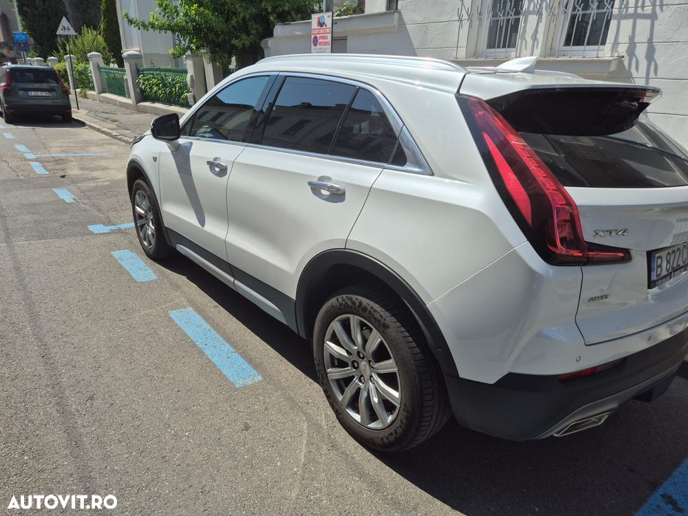 Cadillac XT4 350T AWD Sport - 4
