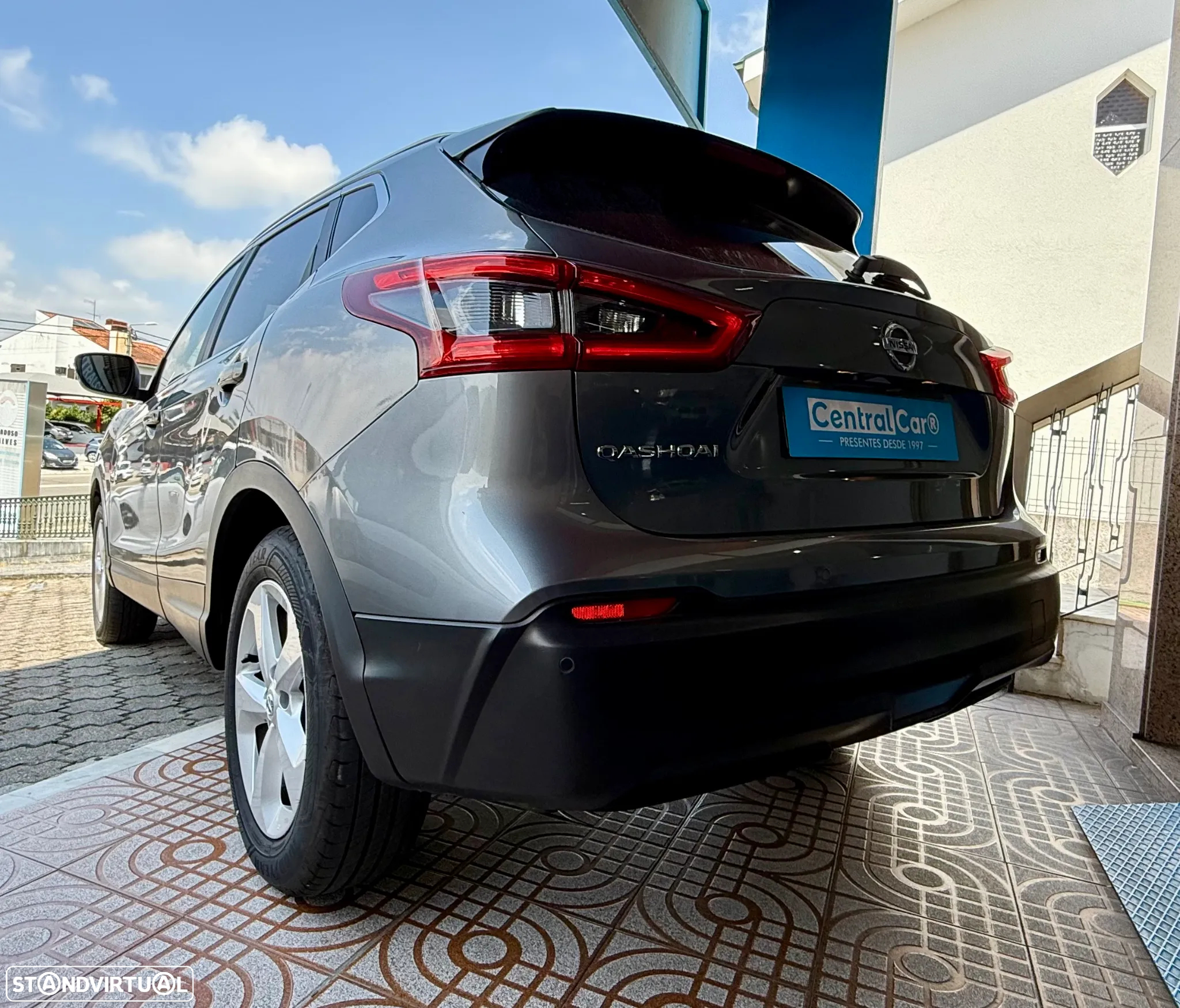 Nissan Qashqai 1.5 dCi N-Connecta - 9
