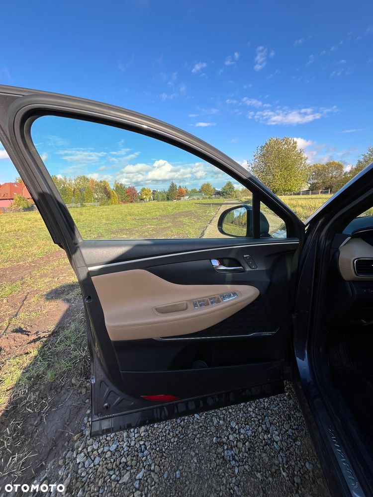Hyundai Santa Fe 1.6 T-GDI HEV Platinum 4WD - 27
