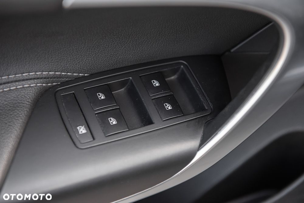 Opel Insignia 2.0 CDTI ecoFLEX Start/Stop Business Edition - 18
