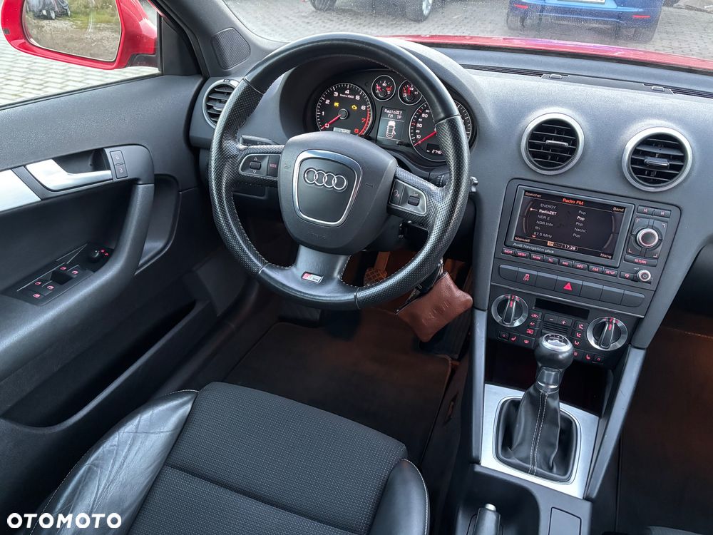 Audi A1 1.2 TFSI S line edition - 8