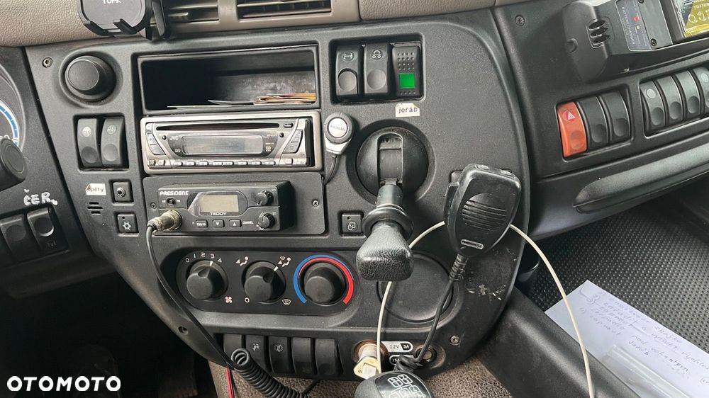 DAF Cf 85.460 6X2 + Hr - 22