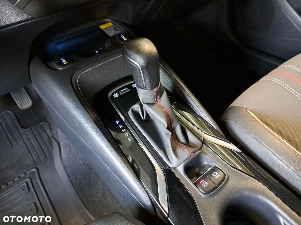 Toyota Corolla 1.8 Hybrid GR Sport - 29
