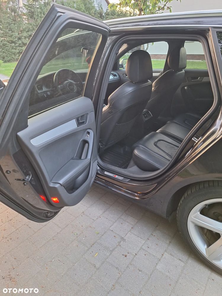 Audi A4 Avant 2.0 TDI DPF S line Sportpaket - 21