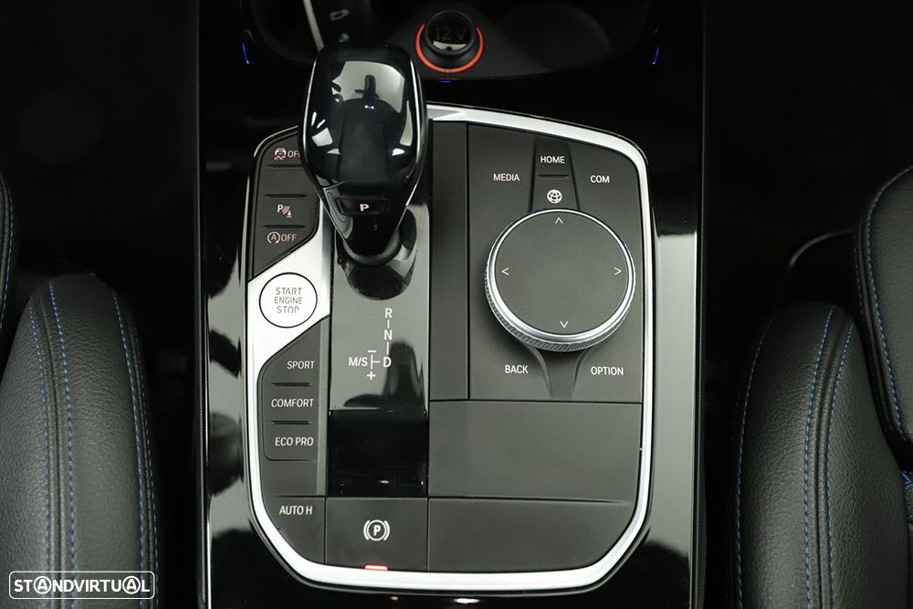 BMW 118 - 13