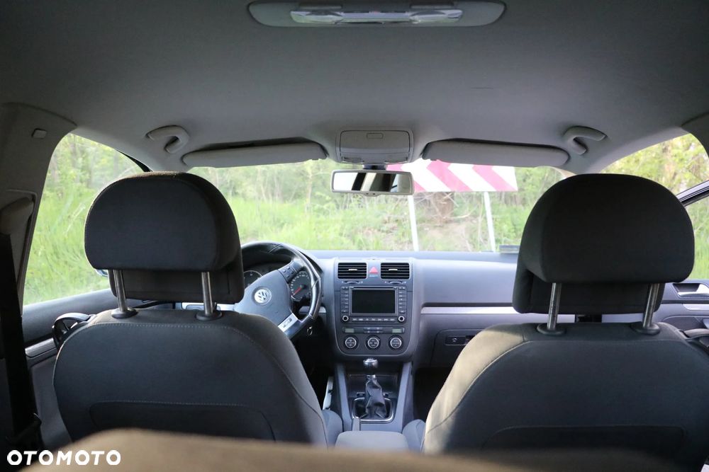 Volkswagen Golf 2.0 TDI GT Sport - 29