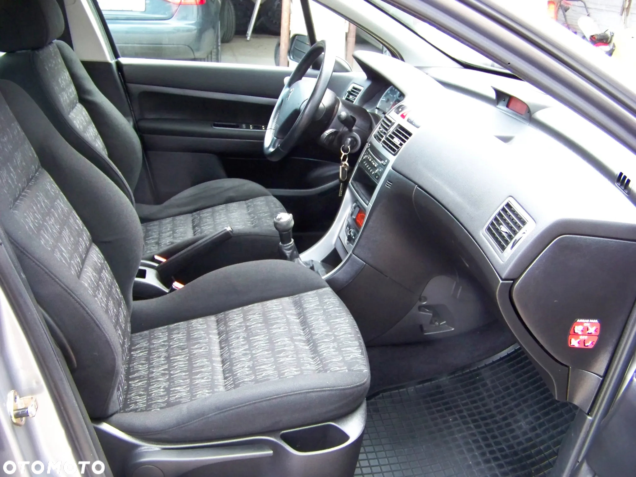 Peugeot 307 1.4 Mistral - 18