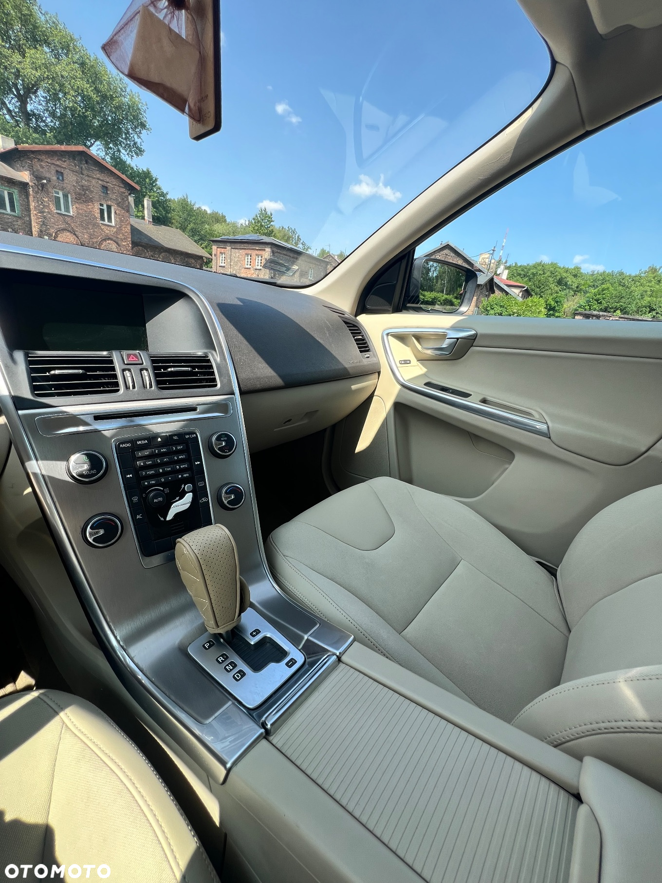 Volvo XC 60 - 18