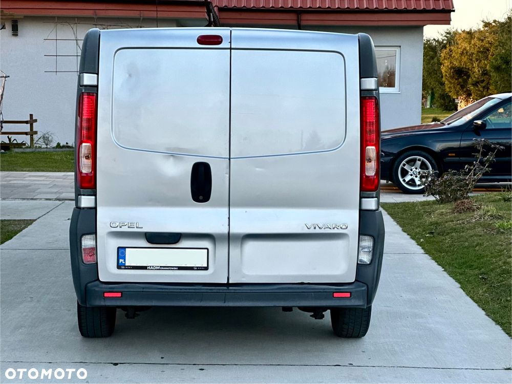 Opel Vivaro - 12