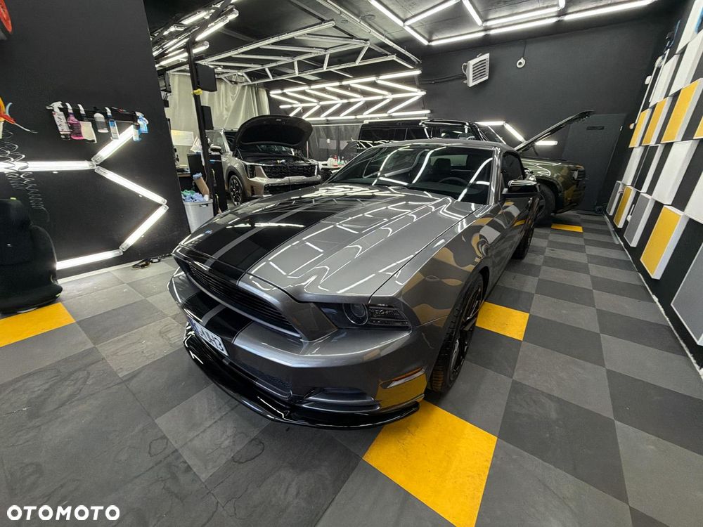 Ford Mustang 3.7 V6 Premium - 28