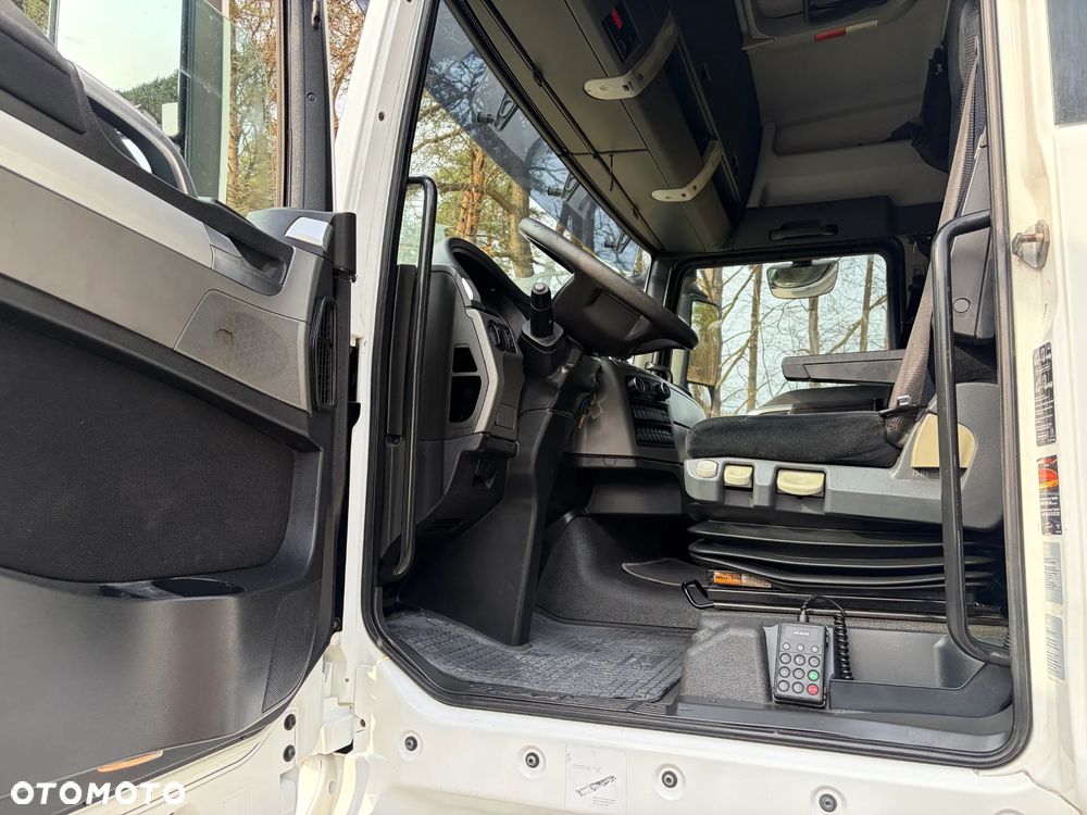 MAN TGX 18.480 XLX * SUPER STAN * - 12