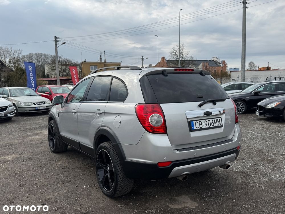 Chevrolet Captiva 2.0 4WD 5 Sitzer Automatik LT Exclusive - 18