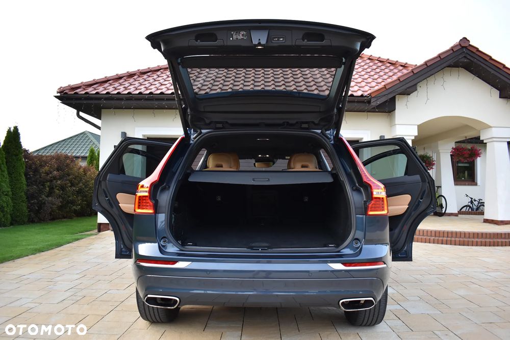 Volvo XC 60 B5 D AWD Inscription - 22
