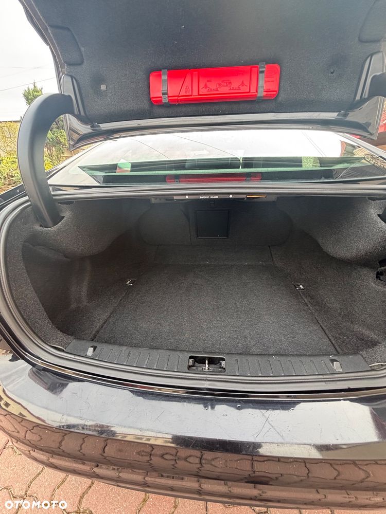 Volvo S60 D3 Edition - 9