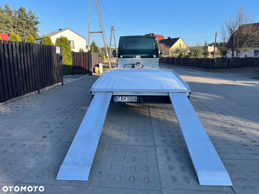 Volkswagen Crafter - 11