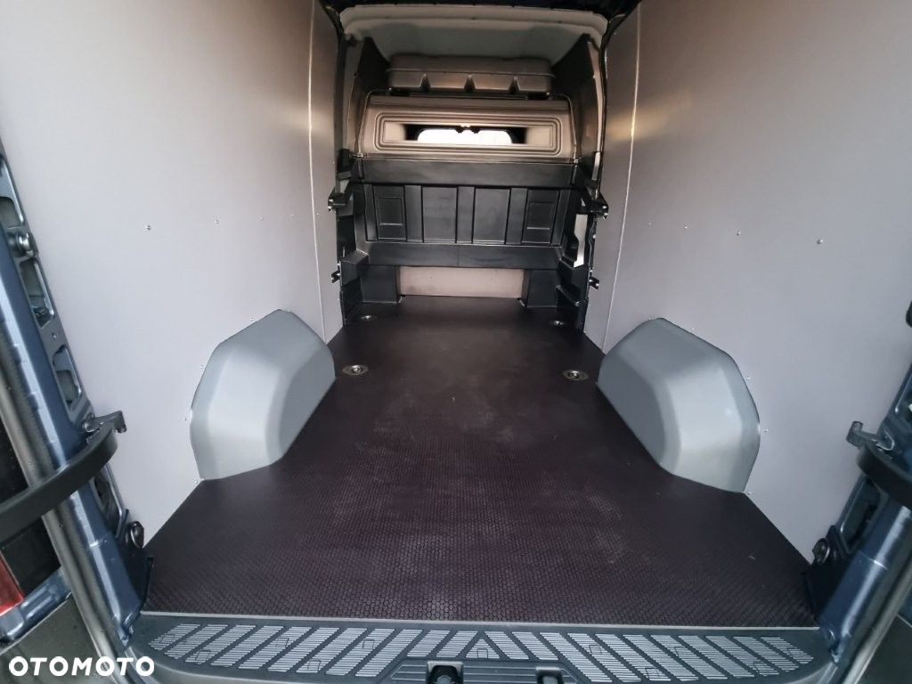 Renault master - 12