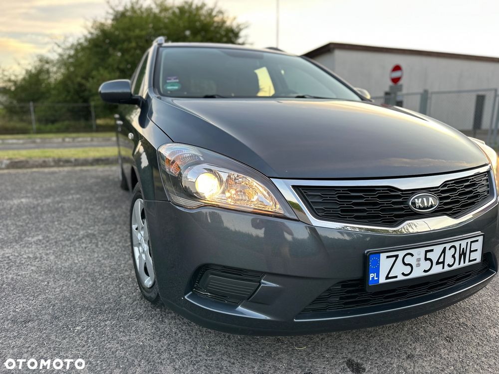 Kia Ceed 1.4 L Euro2012 - 4