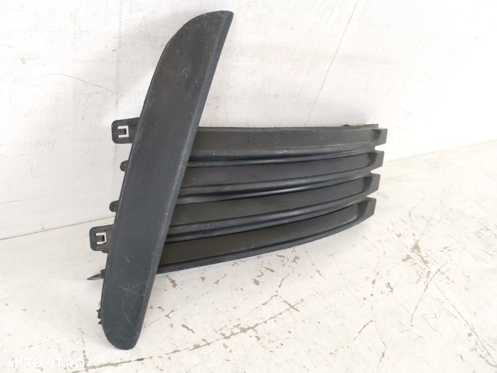 Grila Proiector Laterala Dreapta Toyota Corolla E170 [facelift] 2015 2 - 3