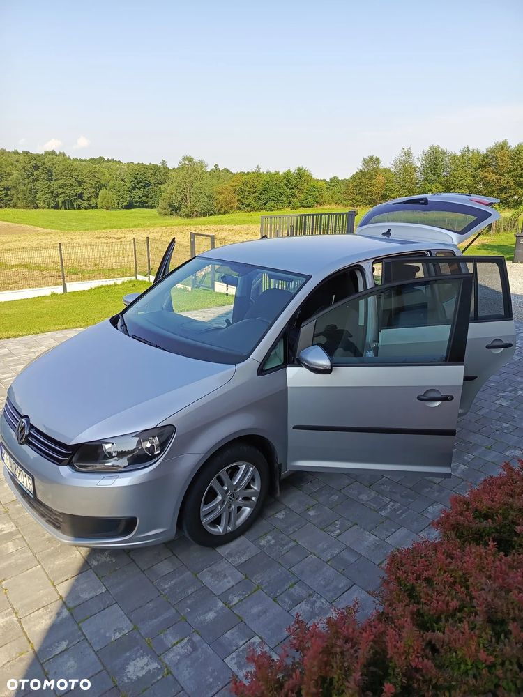 Volkswagen Touran 1.6 TDI DPF BlueMotion Technology Comfortline - 23